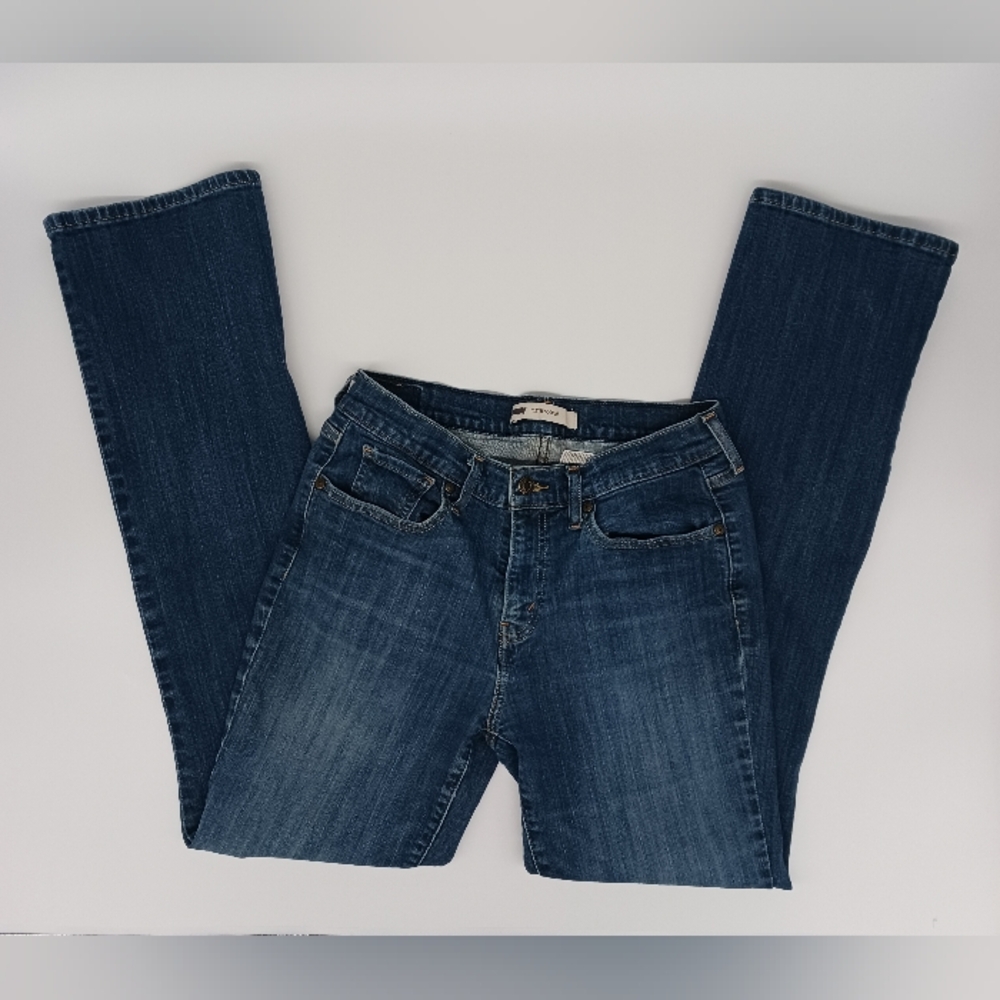 Levi's Women's Bootcut Jeans w/ Button Back Pockets (Size 8L) - See Description